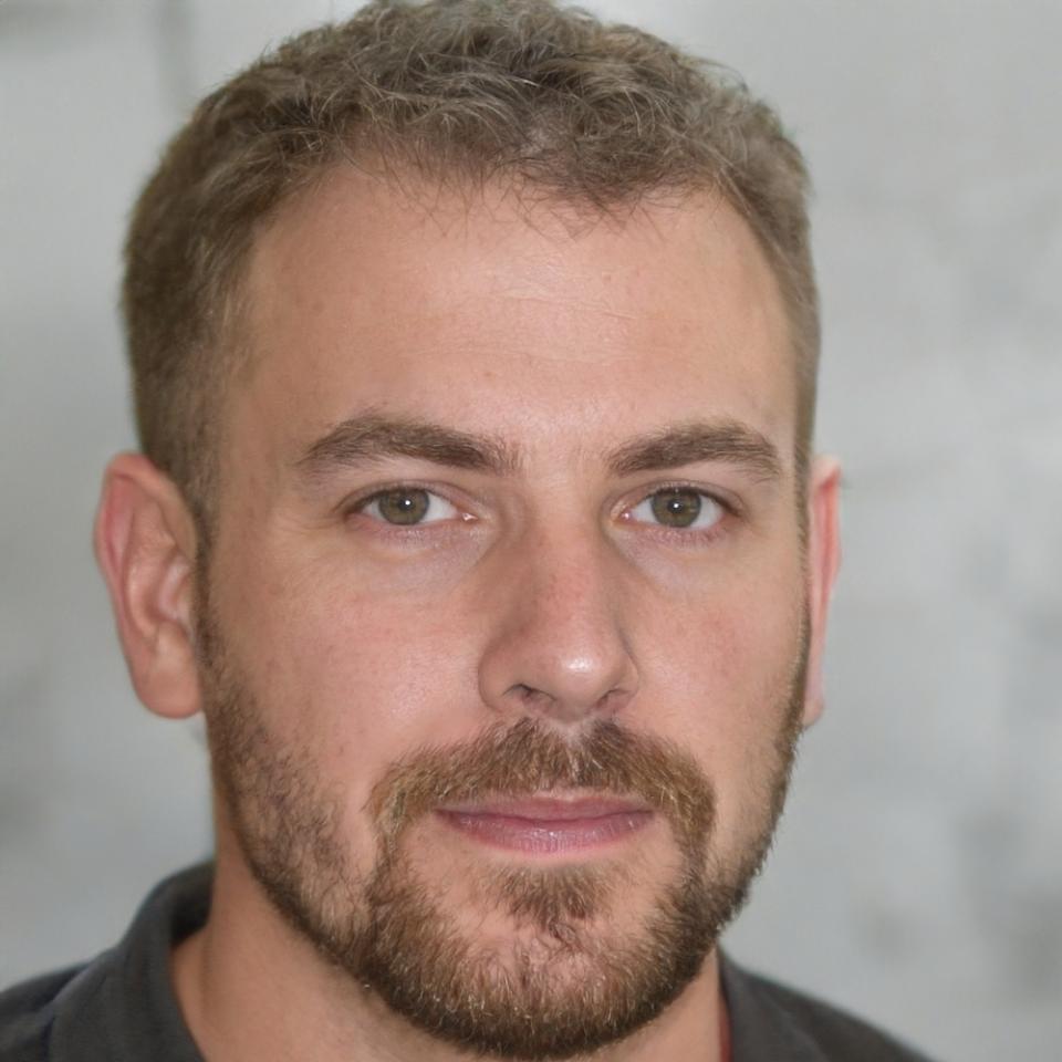 Portrait de Thibaut Brécourt